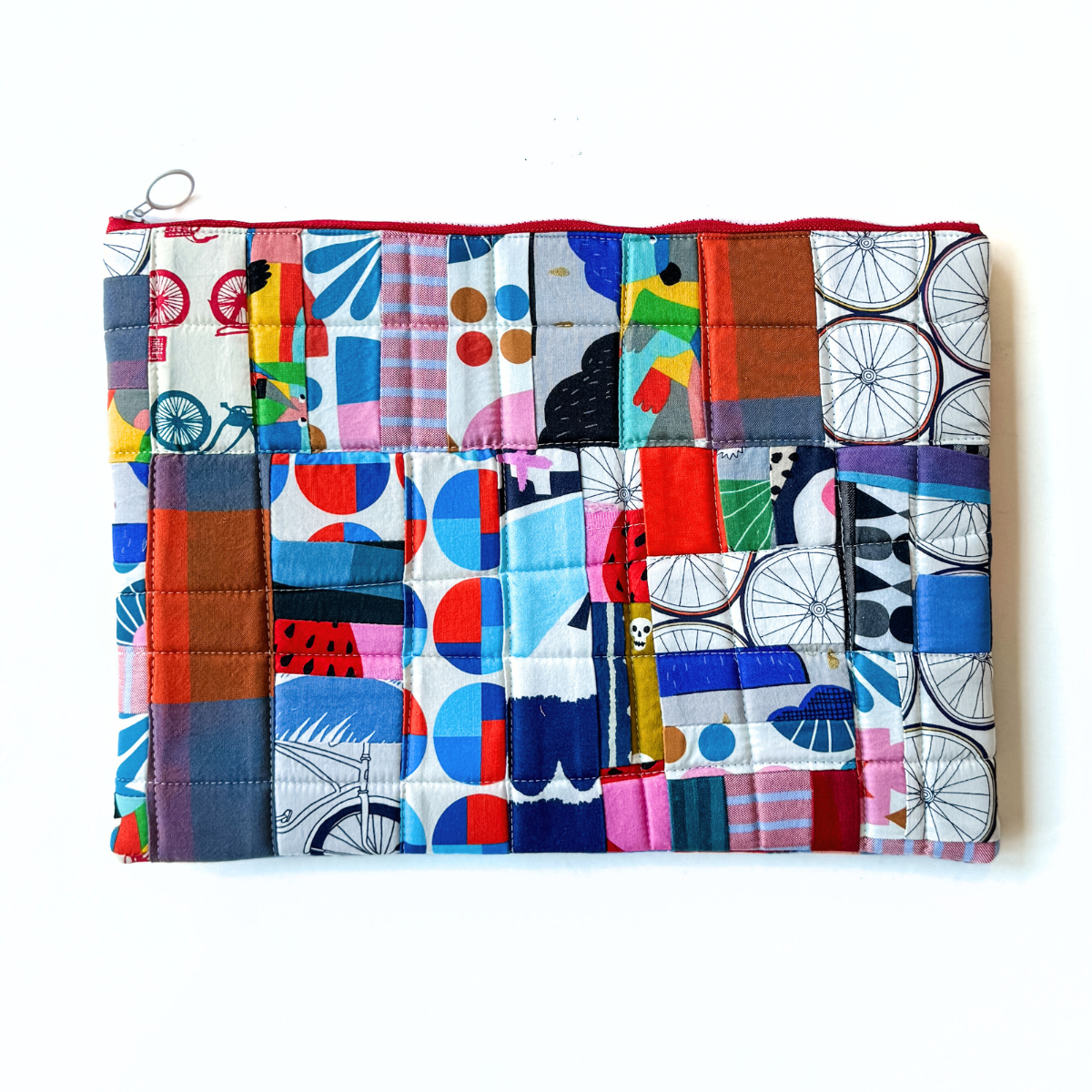 Zero-waste Laptop Sleeve - Hiding